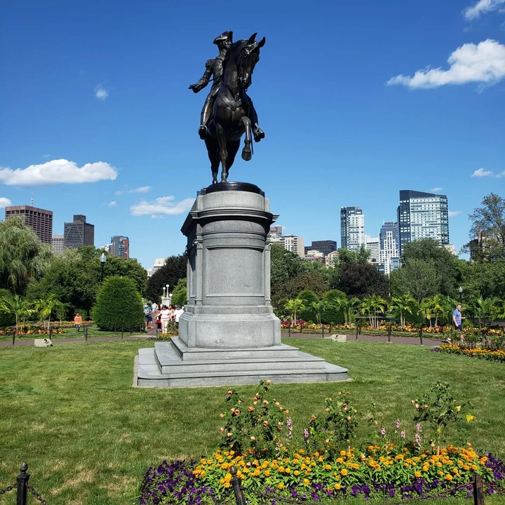 Boston Public Garden in Boston - Ask AI | mindtrip