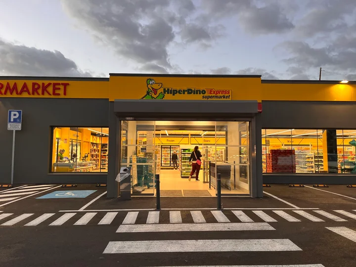 SuperDino in Adeje, Canarias - Ask AI
