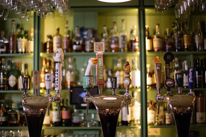 Café ZILT in Amsterdam, Noord-Holland - Ask AI | mindtrip