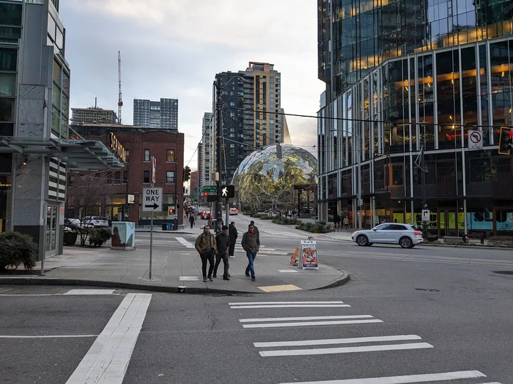 Amazon - Day 1 in Seattle, Washington - Ask AI | mindtrip