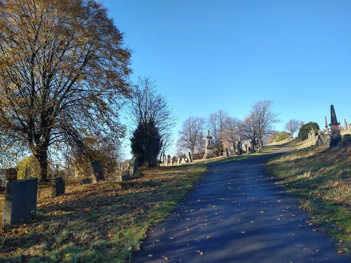 Sighthill Cemetery in Glasgow | What to Know Before You Go