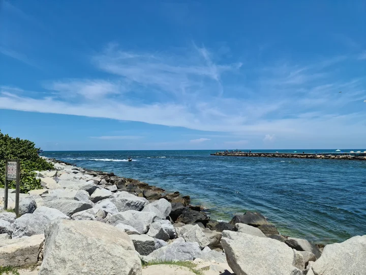 Haulover Inlet in Miami Beach, Florida - Ask AI | mindtrip