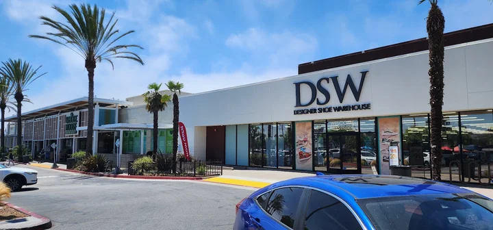 Now Open - DSW Designer Shoe Warehouse - Ask AI | mindtrip