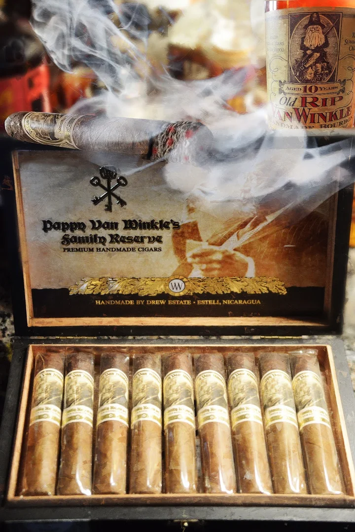 fotos de drew estate tobacco company estel Herrera Esteli 'Robusto Grande' Cigars Available At Cigars City New Nica Rustica Shade is