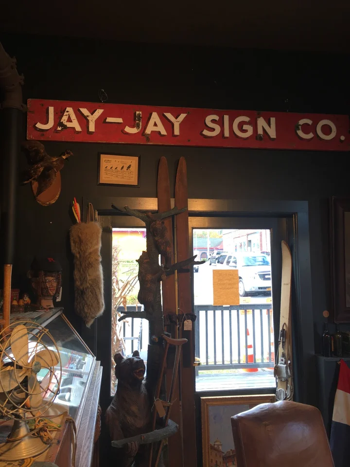 Tannersville Antiques And Artisan Center