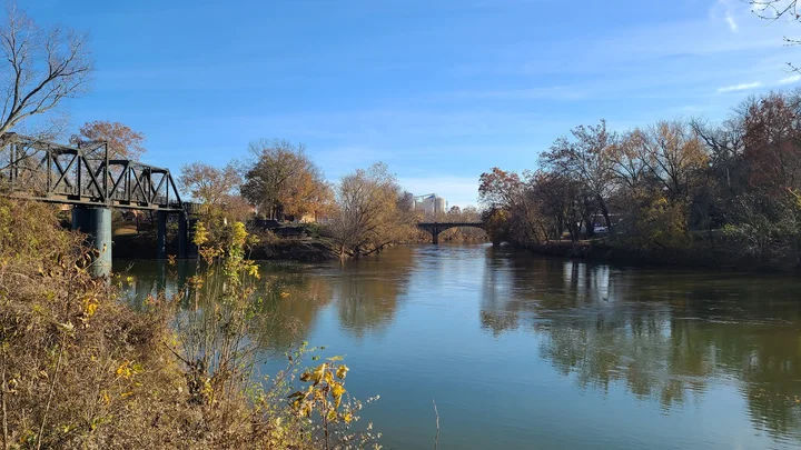 Coosa River in Riverside, Alabama | Ask Anything