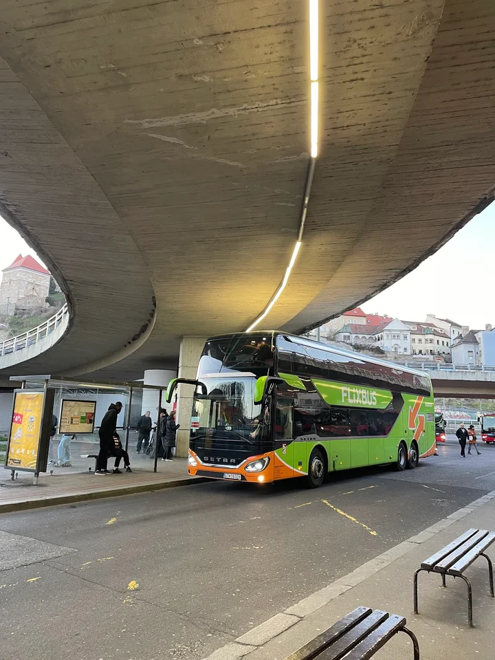 Long distance buses stop (SlovakLines, Flixbus)
