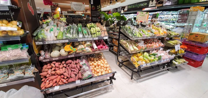 Marché Thonglor Green Oasis vertical garden, Thonglor Bangkok
