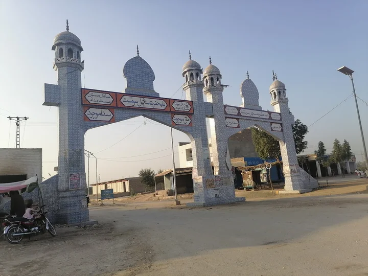 Shrine of Sachal Sarmast | What to Know Before You Go