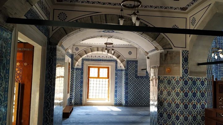 Rustem Pasha Mosque in Istanbul | What to Know Before You Go