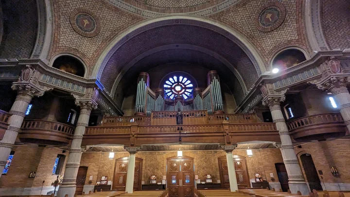 Holy Trinity Roman Catholic Church - Ask AI | mindtrip