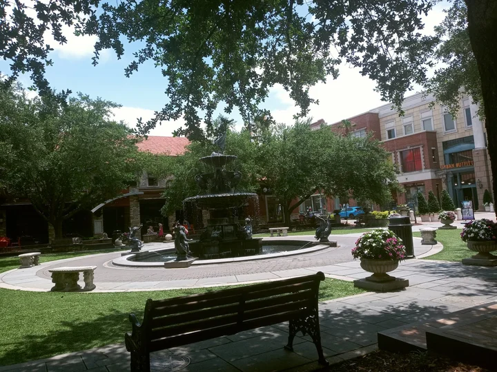 Perkins Rowe in Baton Rouge, Louisiana - Ask AI | mindtrip