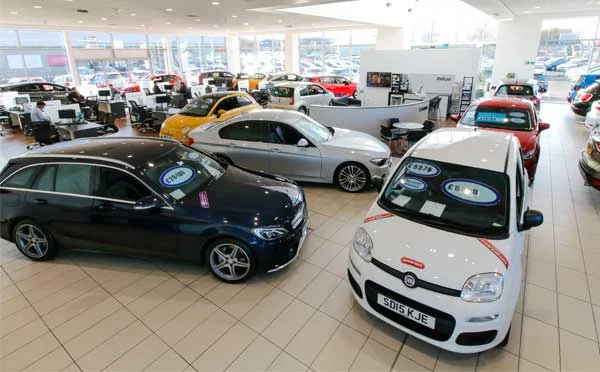 Arnold Clark Edinburgh Sighthill Motorstore / Fiat / BYD