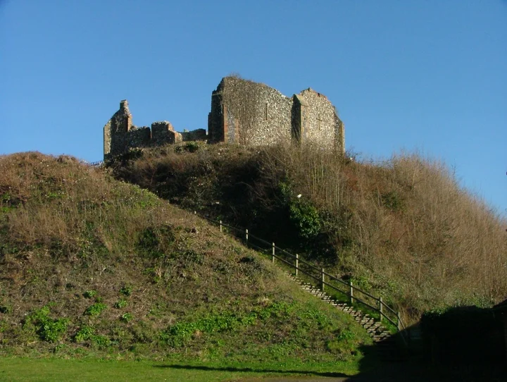 eye-castle-in-eye-england-what-to-know-before-you-go