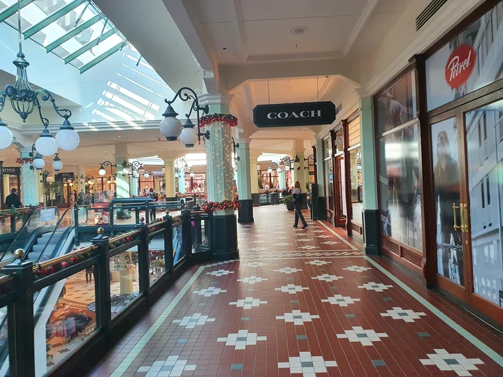 Designer Outlet Salzburg in Salzburg | Ask Anything