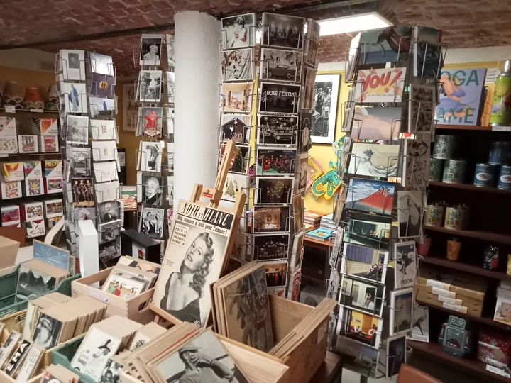 Ticky Tacky in Brussels, Bruxelles - Ask AI | mindtrip