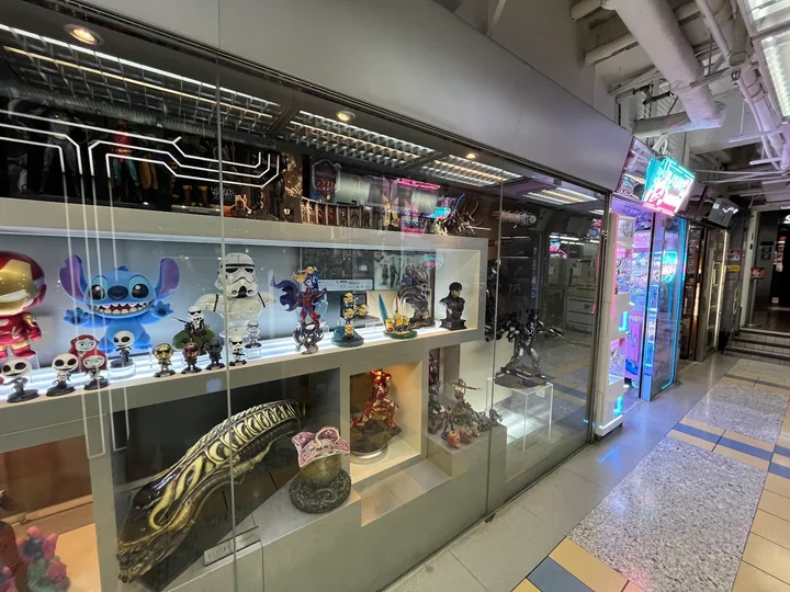 Toy Hunters in Hong Kong | What to Know Before You Go