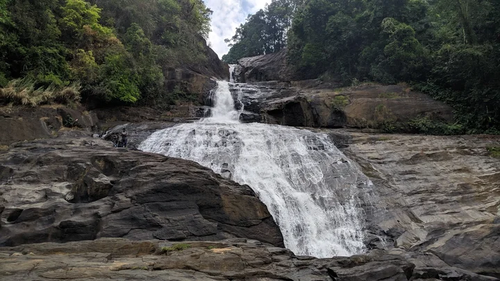 Bopath Falls in Kuruwita - Ask AI | mindtrip
