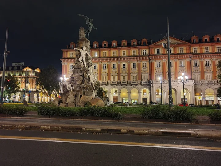 Piazza Statuto in Turin | What to Know Before You Go