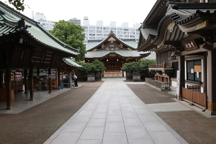 Yushima Tenjin Shrine in Tokyo | What to Know Before You Go