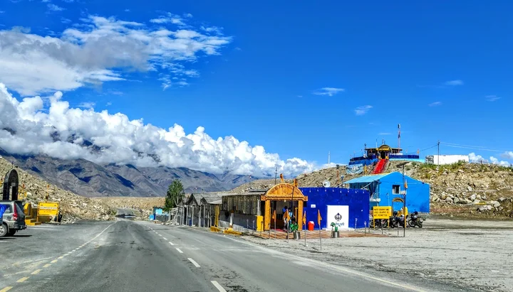 Gurudwara Shri Pathar Sahib in Nimmoo - Ask AI | mindtrip