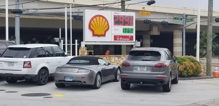 Shell in Houston, Texas - Ask AI | mindtrip