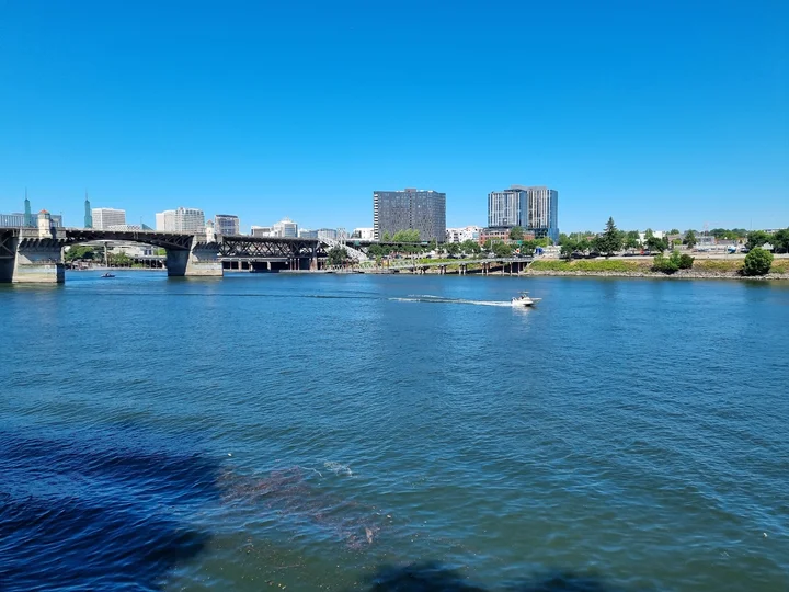 Waterfront Park Trail in Portland - Ask AI | mindtrip