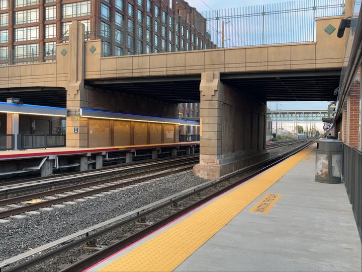 Mineola Station Front St. | What to Know Before You Go