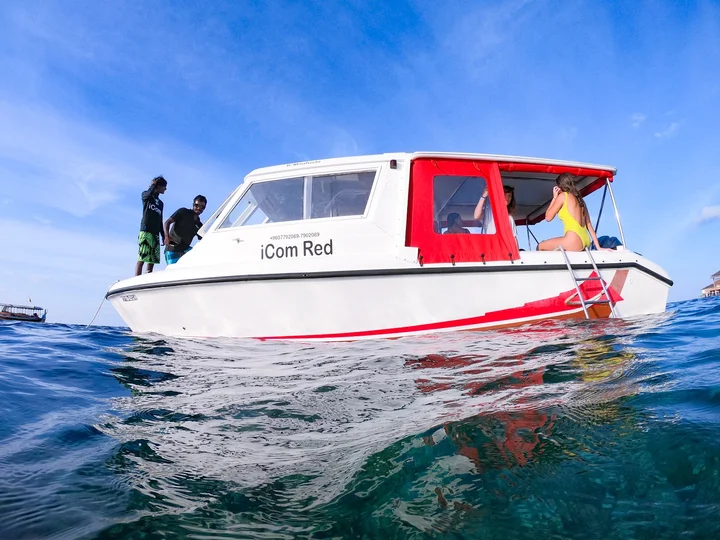 iCom Tours in Kaafu Atoll | What to Know Before You Go