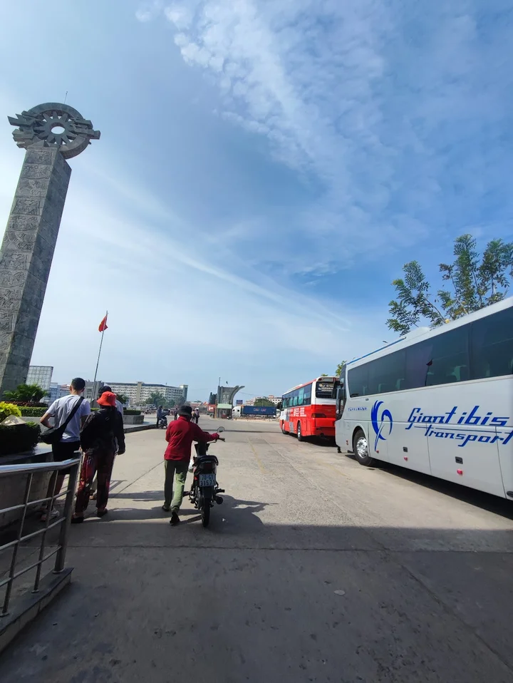 Giant Ibis Transport Ho Chi Minh | Ask Anything