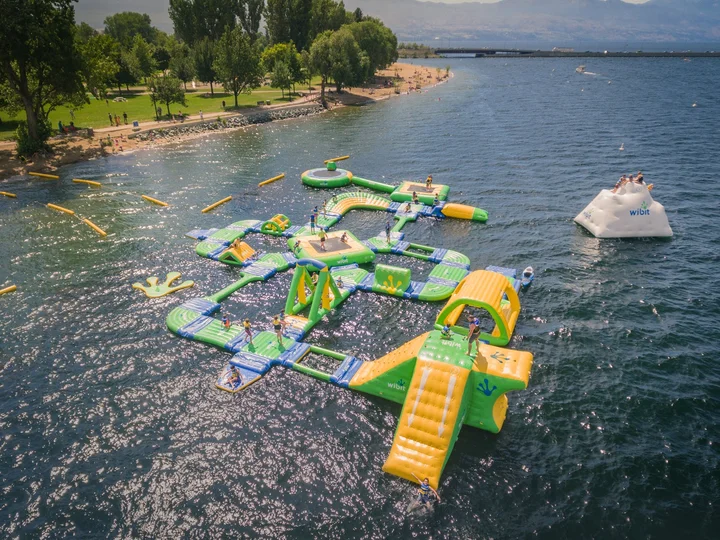 Splash Water Parks Kelowna - Wibit Inflatable Park