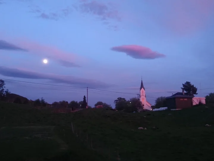Sæbø kirke in Sæbø, Vestland - Ask AI | mindtrip