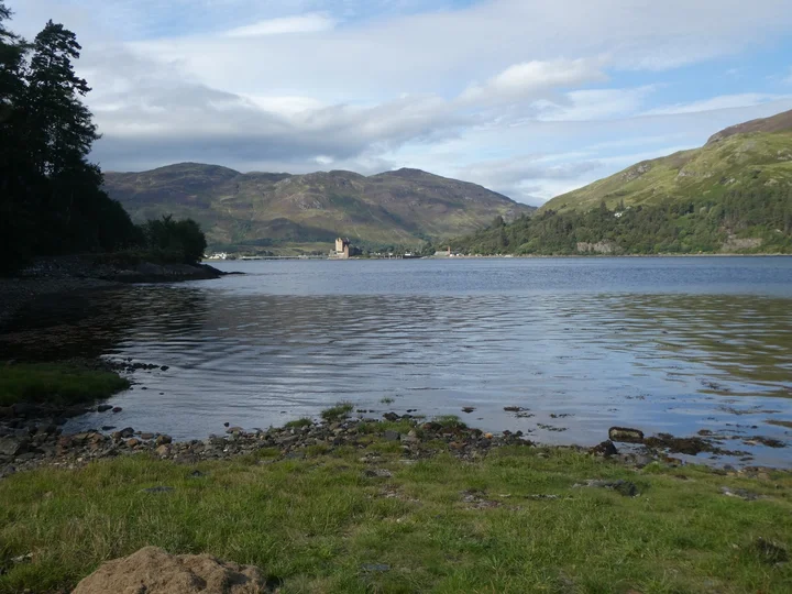 Loch Duich in Inverinate, Scotland - Ask AI | mindtrip