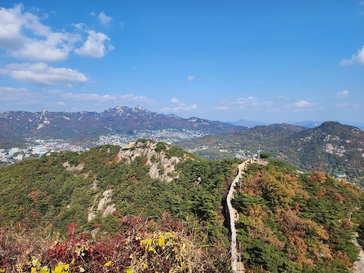 Inwangsan Mountain in Seoul | What to Know Before You Go