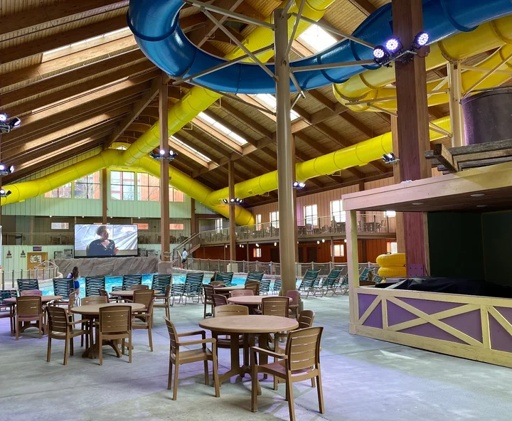 Splash Country Indoor & Outdoor Waterpark