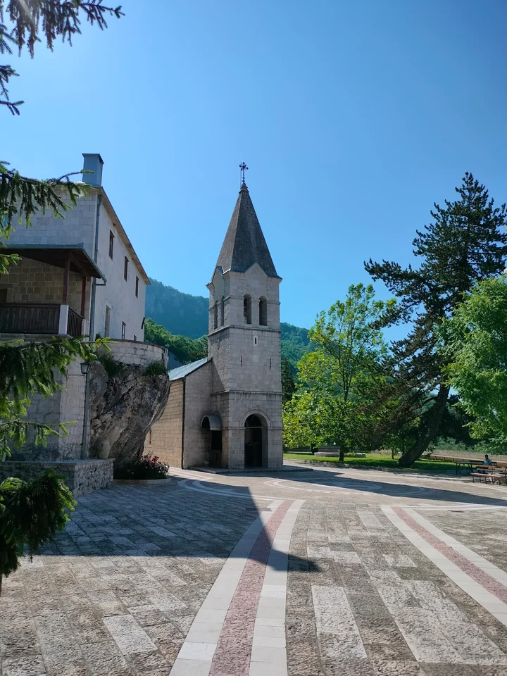Church of the Holy Trinity | What to Know Before You Go