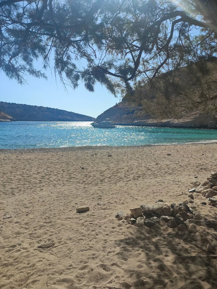 Vathi Beach in Kaloi Limenes, Crete | Ask Anything