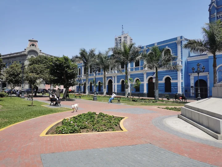 France Square in Lima | What to Know Before You Go