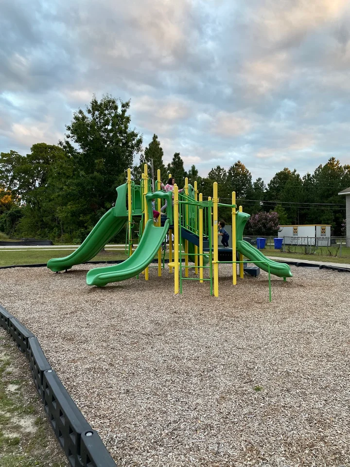 Spring Lake Recreation Center - Ask AI | mindtrip
