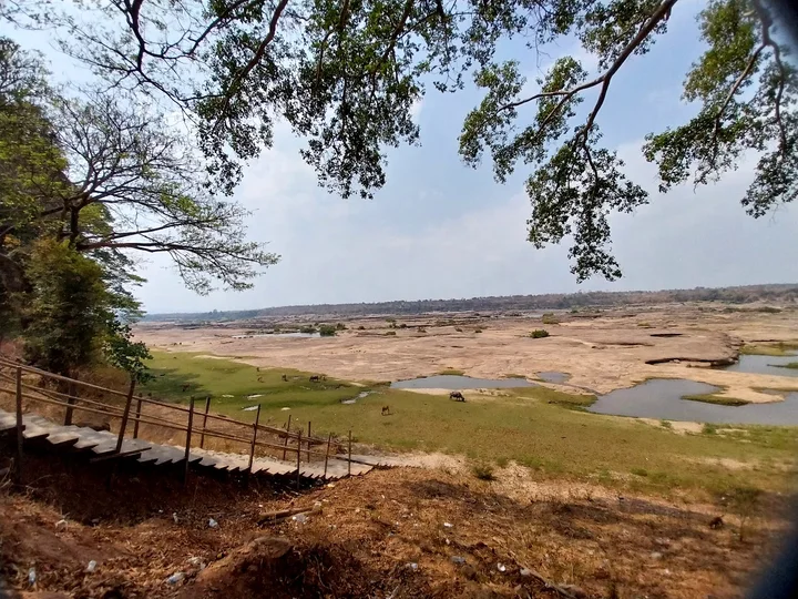 4000ຂຸມ in Salavan Province - Ask AI | mindtrip
