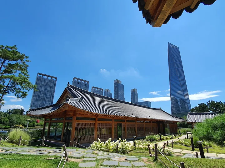 Songdo Hanok Village in Incheon | Ask Anything