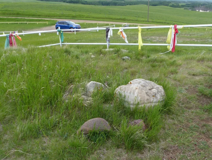 Viking Ribstones in Kinsella, Alberta | Ask Anything