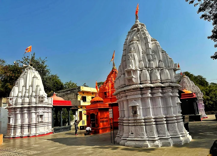 Shri Raj Rajeshwar Temple | What to Know Before You Go