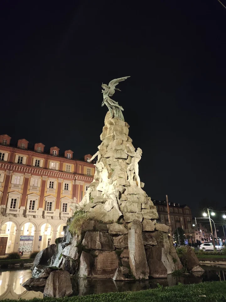 Piazza Statuto in Turin | What to Know Before You Go