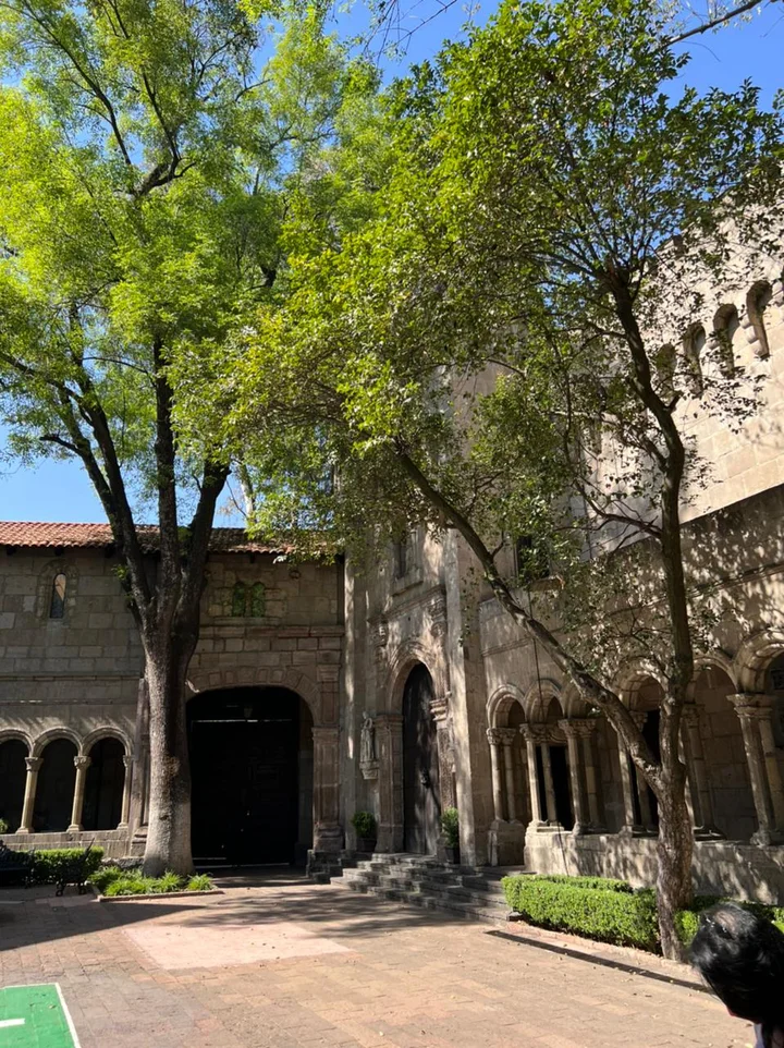 Centro Cultural Helénico in Mexico City - Ask AI | mindtrip