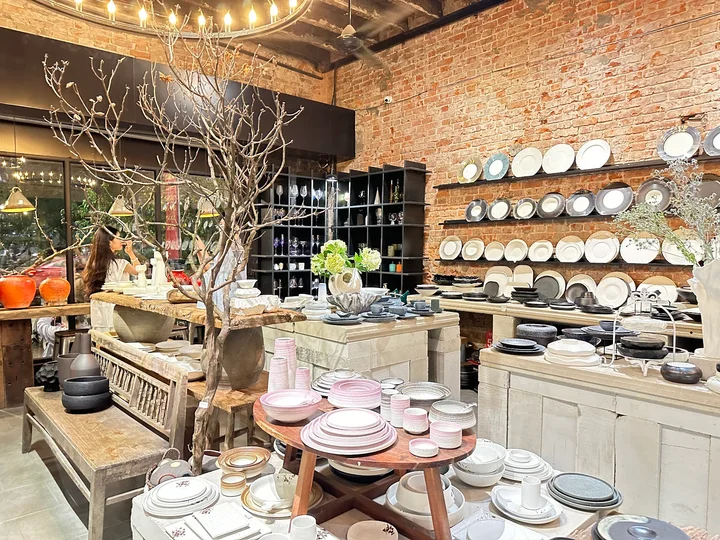 MAY KITCHENWARE in Hanoi | What to Know Before You Go