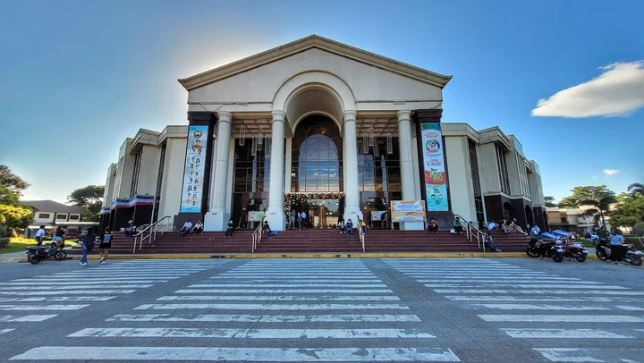 Calamba City Hall in Calamba, Calabarzon - Ask AI | mindtrip