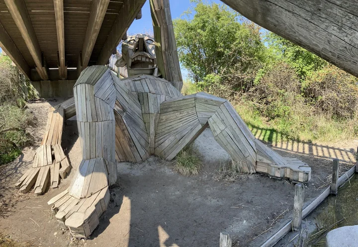 Oscar Under The Bridge, The 6 Forgotten Giants