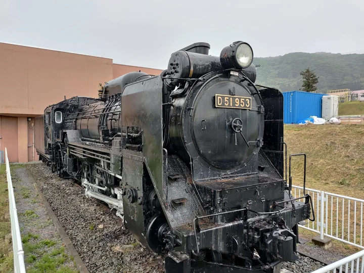 蒸気機関車 D51 953号機 (旧胆振縦貫鉄道 D51 04号機) - Ask AI | mindtrip