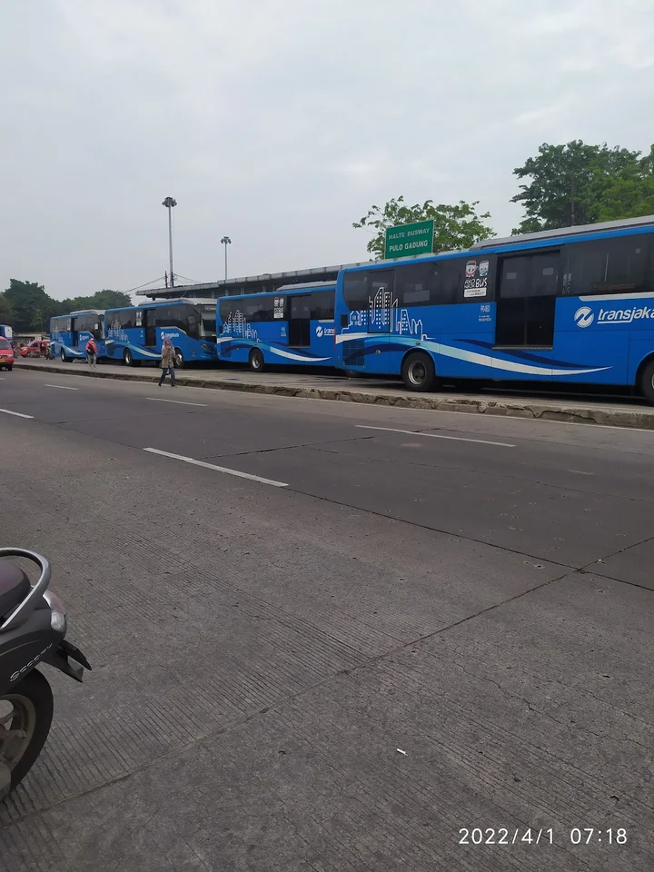 Pulo Gadung Bus Station in Jakarta | Ask Anything